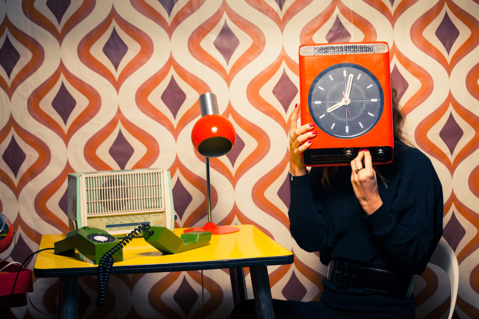Vintage meubels en accessoires uit de kringloop als unieke inrichting voor een nieuwe woning