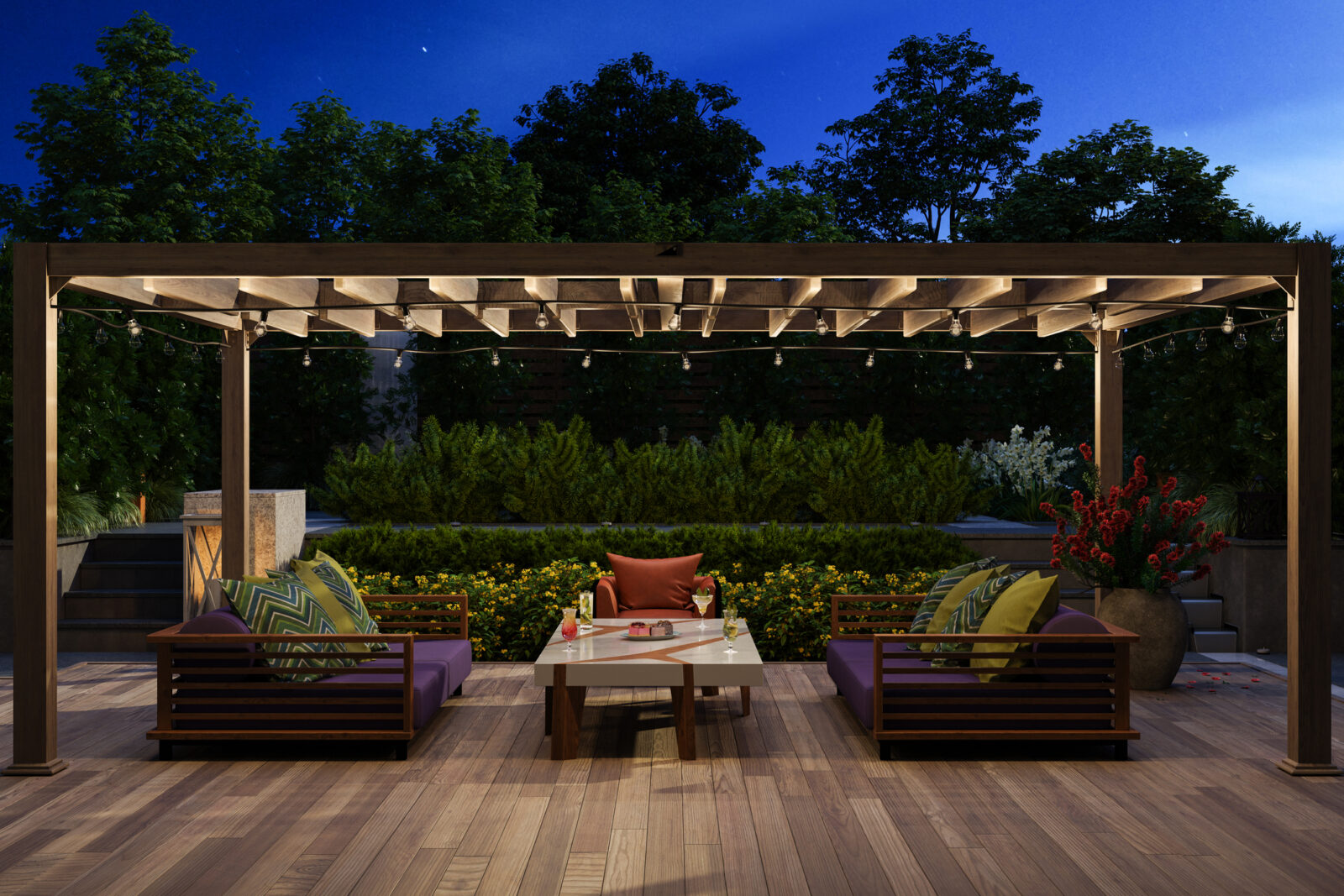 Houten vlonder met pergola en loungeset in sfeervolle avondtuin