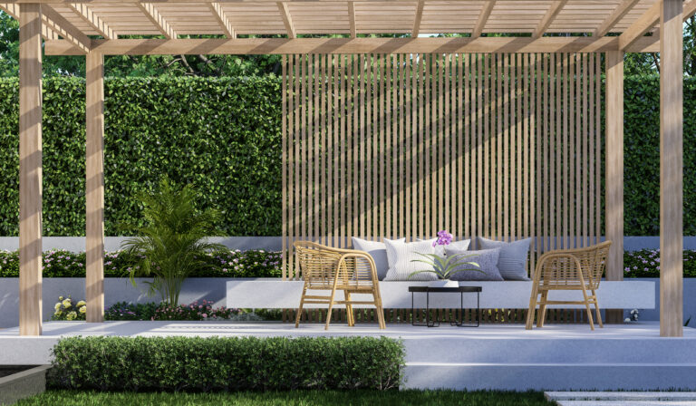 Modern terras met maatwerk aluminium terrasbeschutting en houten overkapping in een moderne tuin