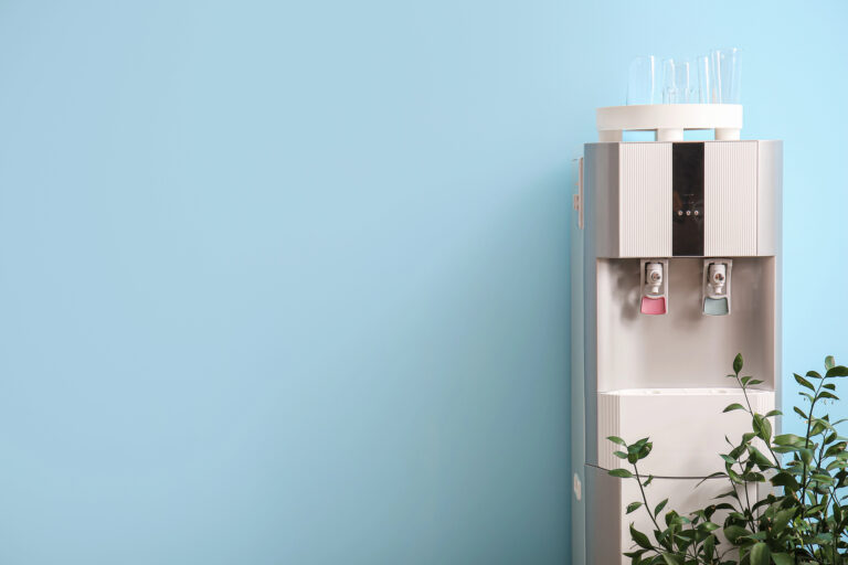 Waterkoeler in je thuiskantoor: wanneer is die handig?