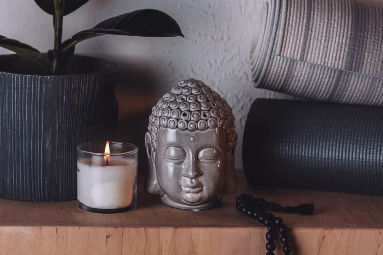 De betekenis achter een boeddhabeeld + hoe style je deze in huis?